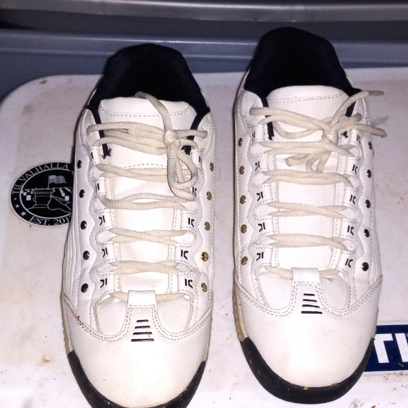 Nike tennis shoes cream size 12 - Picture 1 of 6